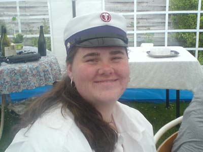 Luise med huen