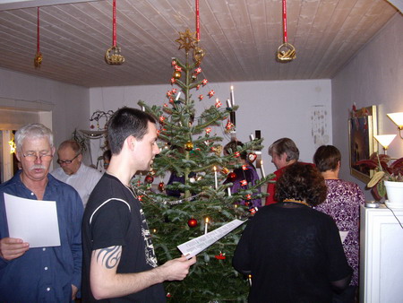Vi synger om juletræet